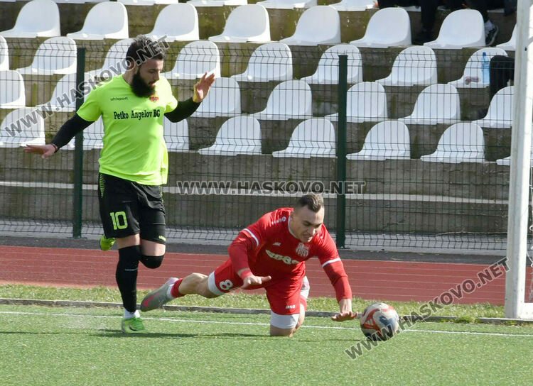 &bdquo;Марица&ldquo; (Милево) изхвърли ОФК &bdquo;Хасково&ldquo; от аматьорската купа в мач със 7 гола и червен картон
