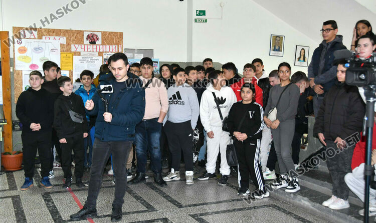 Откриха модерен STEM център в Спортното училище в Хасково