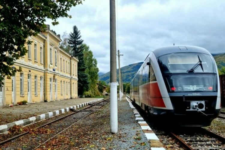 Изграждането на последните 2.4 км от Гюешево до границата със Северна Македония ще тръгне, след като се намерят парите Сн.МТС