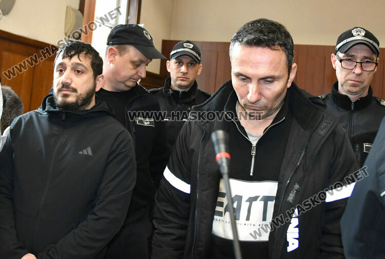 Задържаните с кокаин за над 1 млн. евро остават в ареста, заснети са с видео камери