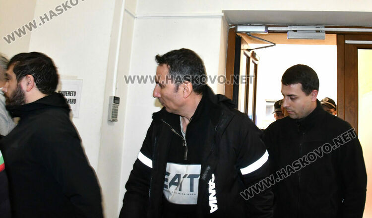 Задържаните с кокаин за над 1 млн. евро остават в ареста, заснети са с видео камери