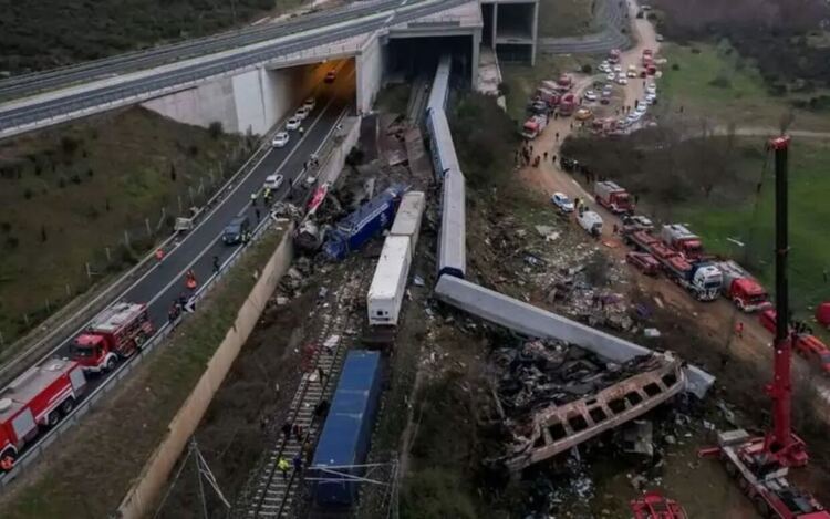 При ужасяващата катастрофа край Темпи загинаха 57 човека