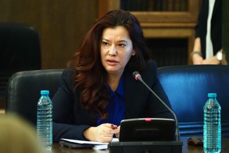 Иванка Динева