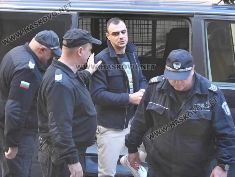 Владислав Атанасов