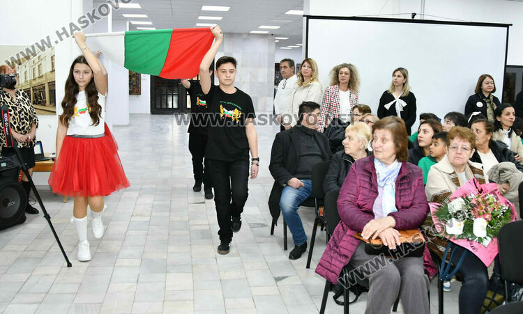 Ученици от Конуш с патриотичен спектакъл за 3 март в хасковския музей