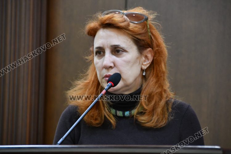 Приеха Програмата за овладяване на безстопанствените кучета, искат закриване на Кастрационния център 