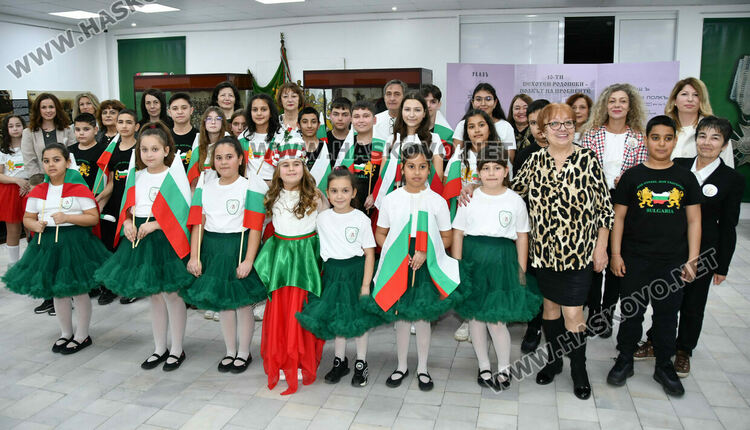 Ученици от Конуш с патриотичен спектакъл за 3 март в хасковския музей
