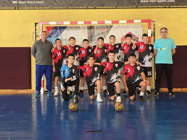 Юношите на &ldquo;Асти&rdquo; допуснаха загуби в първенството