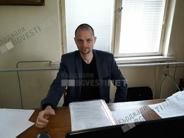 Петър Захариев