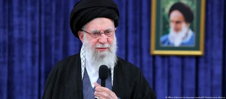 Иран: Най вероятните сценарии след смъртта на Хаменей