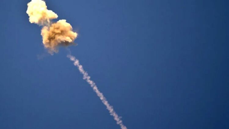 Първа ракетна атака срещу Европа: Иран изстреля две ракети към Кипър