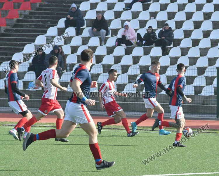 Отлично първо полувреме стигна на ОФК &bdquo;Хасково II&ldquo; срещу градски съперник 