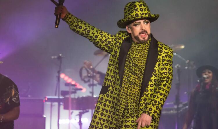 Бой Джордж ще участва на &bdquo;Евровизия&ldquo;, но не за родната си Великобритания