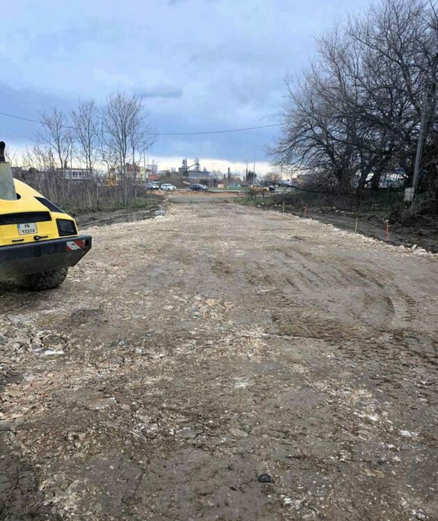 Тече II етап от реконструкцията на ул.&ldquo;Книжна фабрика&ldquo;