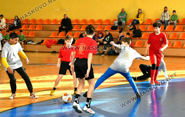 Отборът на ОУ &ldquo;Св. Иван Рилски&rdquo; спечели традиционния ученически турнир, организиран от Ротари клуб Хасково