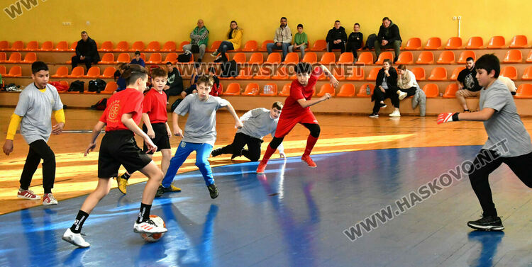 Отборът на ОУ &ldquo;Св. Иван Рилски&rdquo; спечели традиционния ученически турнир, организиран от Ротари клуб Хасково