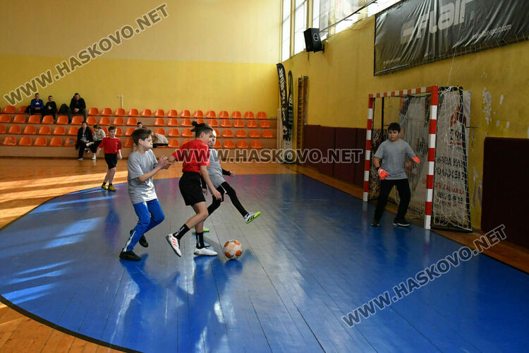 Отборът на ОУ &ldquo;Св. Иван Рилски&rdquo; спечели традиционния ученически турнир, организиран от Ротари клуб Хасково