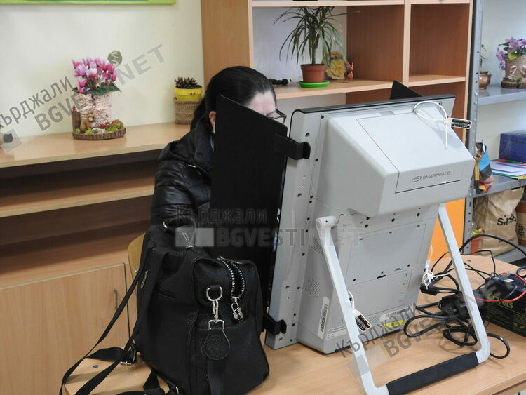 Мнозинството от кърджалийци искат 100% машинно гласуване на предстоящия вот