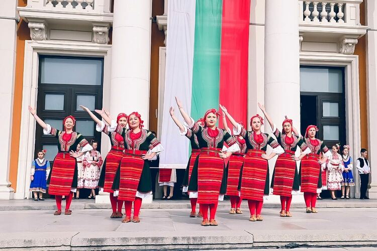 С тържествено честване Перник отбеляза националния празник на Република България - Трети март