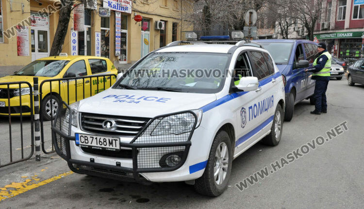 Заловиха младеж с 2 грама забранен чай за пушене