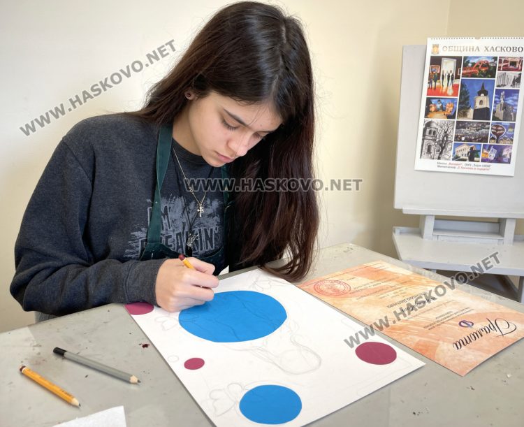 Млади художници от школа &bdquo;Колорит&ldquo; с поредица от национални отличия