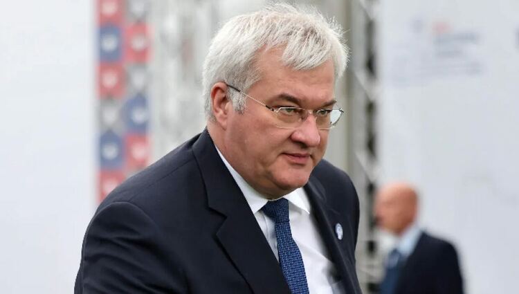 Скандалът Киев-Будапеща ескалира: Сибига обвинява Орбан в &bdquo;държавен рекет&ldquo; и тероризъм