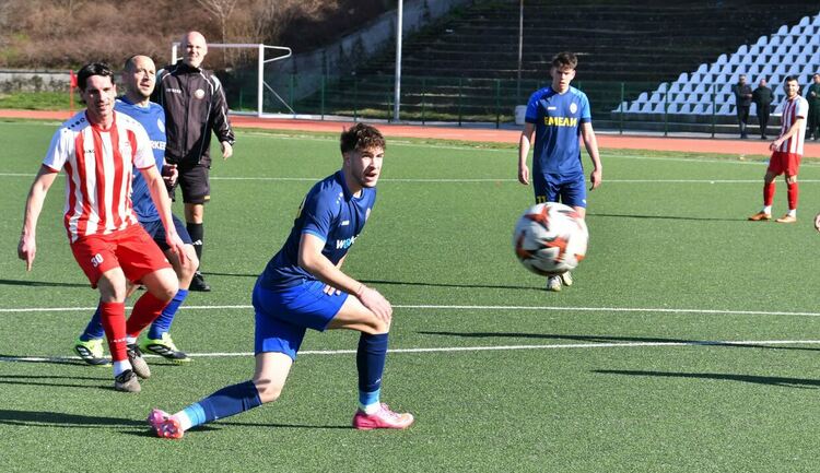 ФК &bdquo;Хасково&ldquo; с лесен успех над &bdquo;Бригада&ldquo;