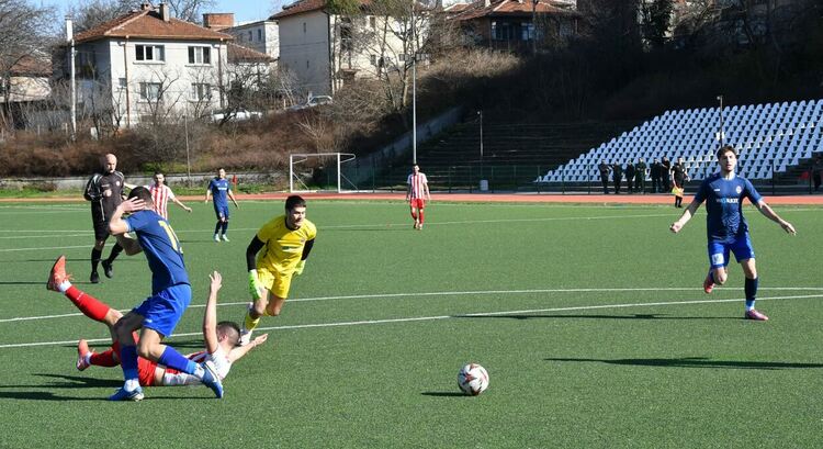 ФК &bdquo;Хасково&ldquo; с лесен успех над &bdquo;Бригада&ldquo;