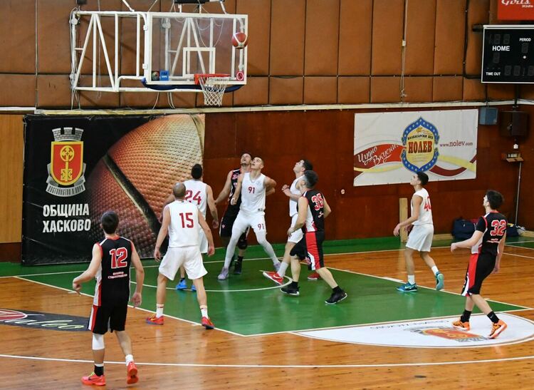 Дубълът на &bdquo;Хасково&ldquo; с домакински успех в баскетболното първенство