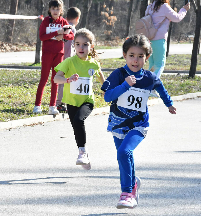 Над 100 деца и младежи се включиха в лекоатлетическия крос &bdquo;Клокотница&ldquo;