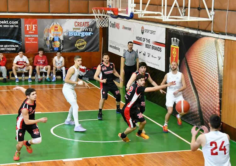 Дубълът на &bdquo;Хасково&ldquo; с домакински успех в баскетболното първенство