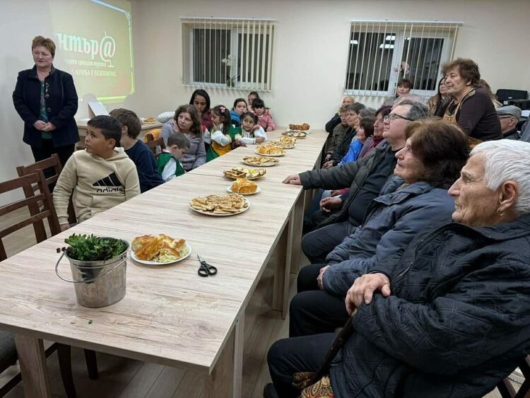 Откриха дигитален клуб в Доситеево