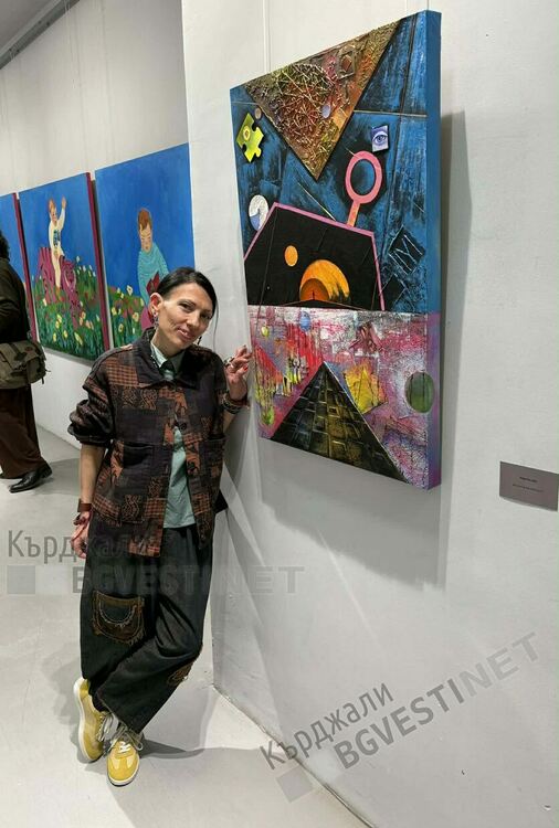 Кърджалийката Мая Мечева с участия в национални изложби,посвещава ги на Осми март и жените