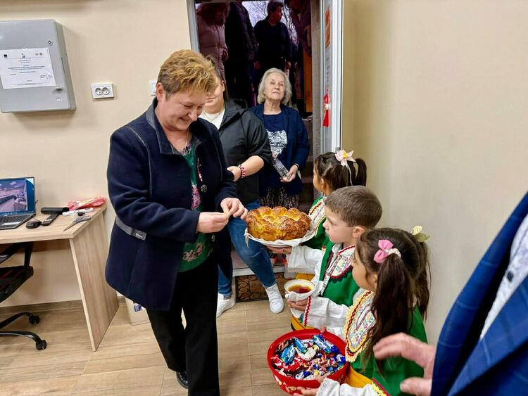 Откриха дигитален клуб в Доситеево