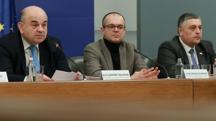 Властта обяви край на прехода към еврото