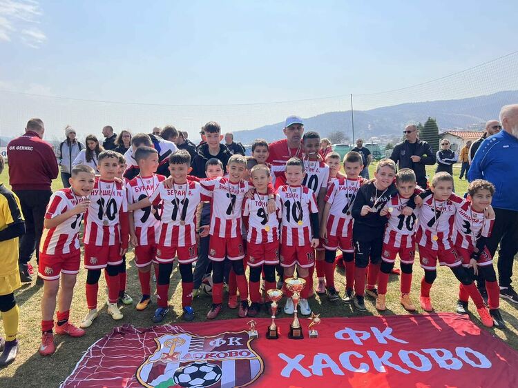 Младите таланти на ФК &bdquo;Хасково&ldquo; станаха шампиони в международен турнир в Сандански