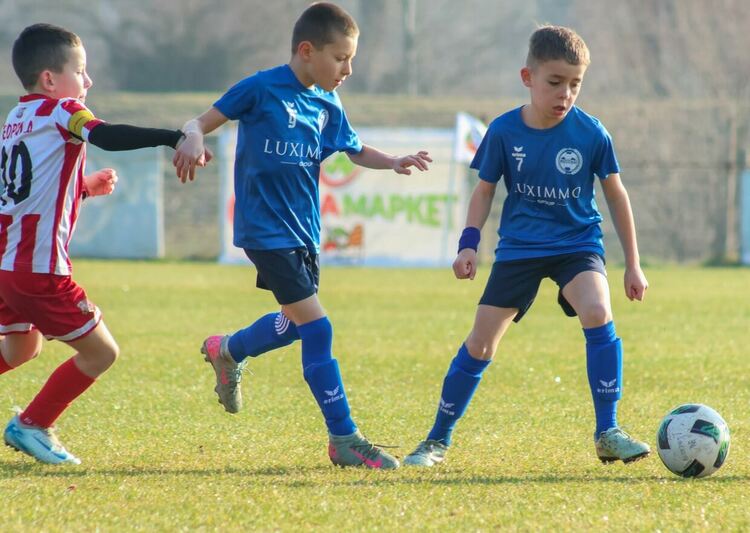 Младите таланти на ФК &bdquo;Хасково&ldquo; станаха шампиони в международен турнир в Сандански