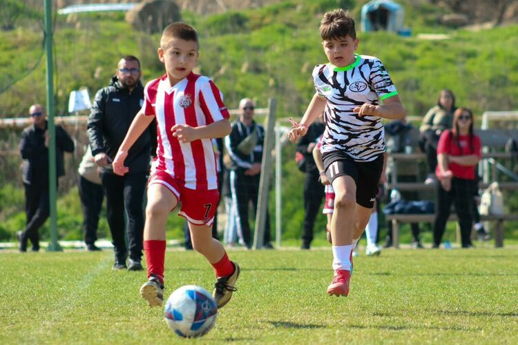 Младите таланти на ФК &bdquo;Хасково&ldquo; станаха шампиони в международен турнир в Сандански