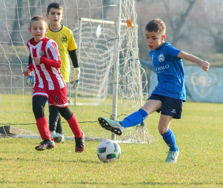 Младите таланти на ФК &bdquo;Хасково&ldquo; станаха шампиони в международен турнир в Сандански