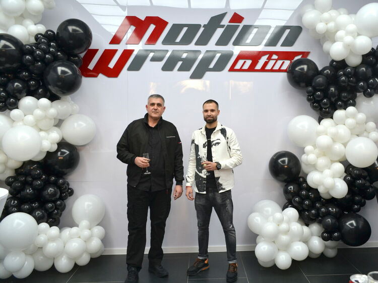 Motion Wrap and Tint