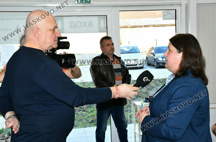 Над 20 души се явиха на изпит за спасители към БЧК