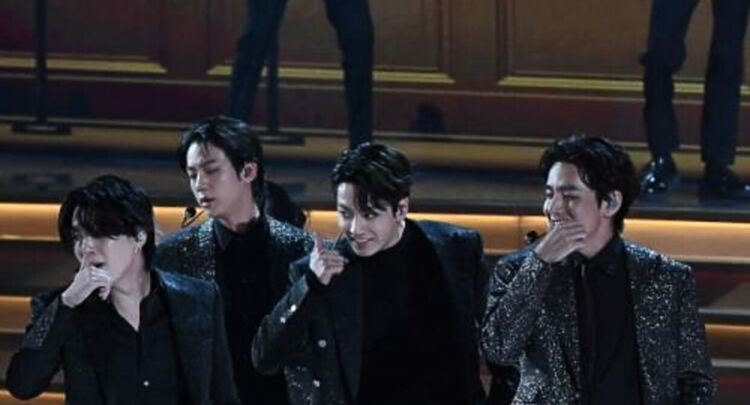 Концертът на BTS в Гвангхвамун Скуеър: Сеул се готви за историческо събитие с мащабна организация