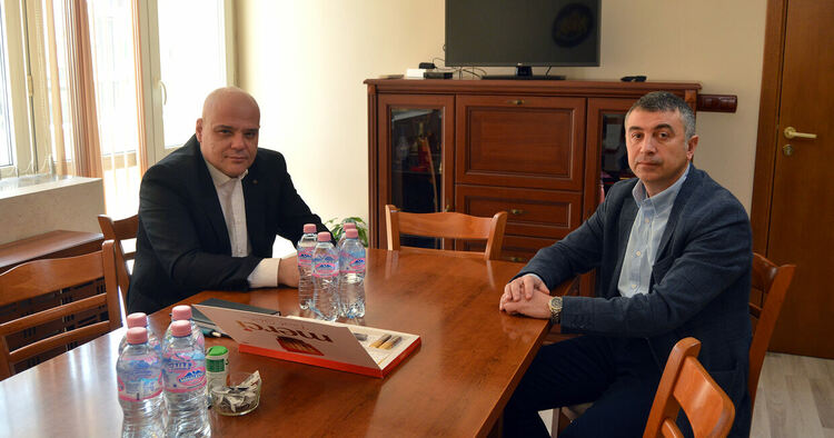 Областен управител и директора на ОД на МВР се разбраха за превенция на нарушенията на изборния процес