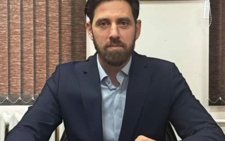 Преработеният слънчоглед, доставен по море от Аржентина, в който бяха открити пестициди над нормата, няма да се използва за храна не само за хората, но и за животните, увери шефът на БАБХ Ангел Мавровски.