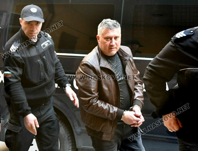 Издирван за данъчни измами в Германия ще чака дело за екстрадиция под домашен арест