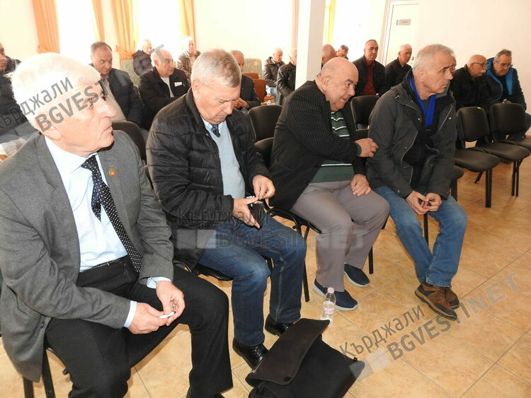 Запасните офицери и сержанти от Кърджали и областта: Поемаме инициативата за паметна плоча с имената на всички загинали във ВСВ в Източните Родопи