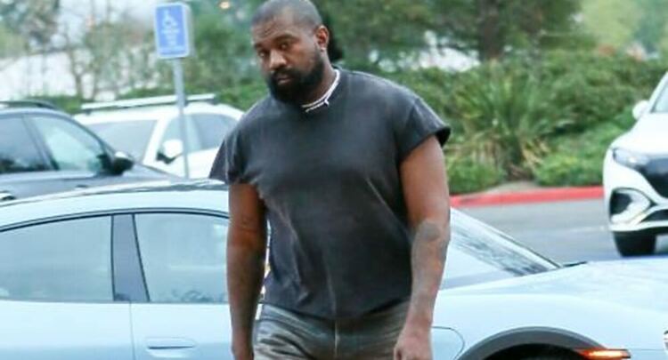 Кание Уест осъден да плати 140 000 долара за неплатени заплати на проектния мениджър Тони Саксън