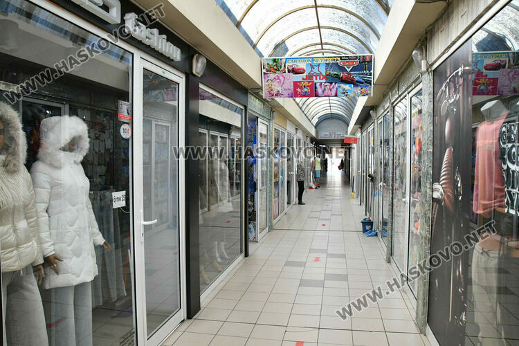 Превръща ли се Хасково от град на търговците в град на услугите?