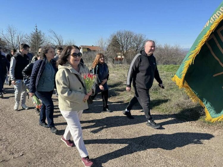 Традиционният поход до паметника на цар Иван Асен II ще се проведе на 14 март