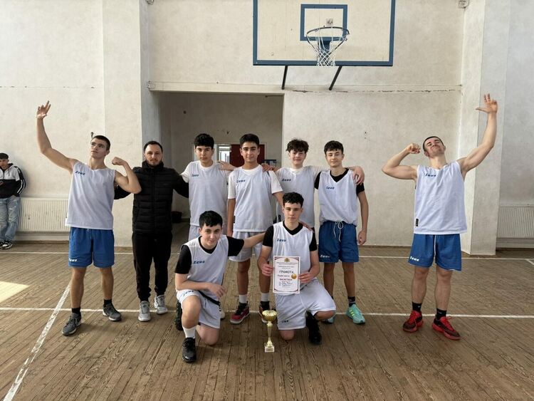 Паисиевци са областни шампиони по баскетбол